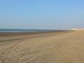  Knokke hat 12 km Sandstrand